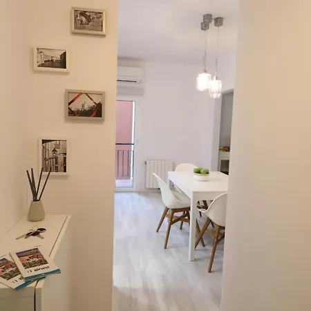 Cool - Parc Migdia - Center Apartman Girona